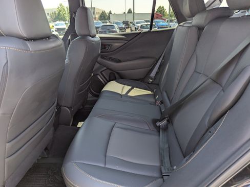 Used 2025 Subaru Outback Wilderness AWD/4WD image 28