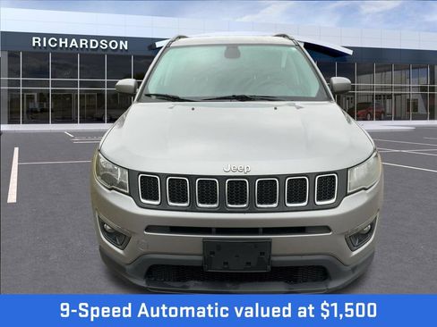 Used 2020 Jeep Compass Latitude w/ Cold Weather Group image 2