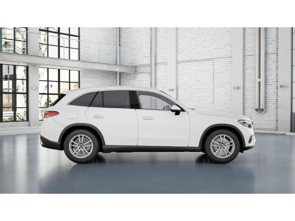 New 2027 Mercedes-Benz GLC 300 4MATIC image 2