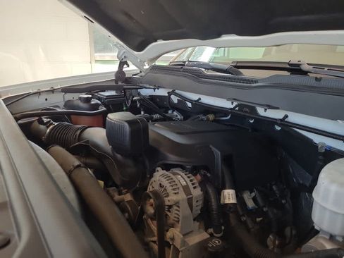 Used 2019 Chevrolet Silverado 2500 LTZ w/ Vortec Plus Package AWD/4WD image 21