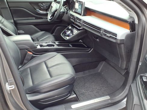 Used 2021 Lincoln Corsair Reserve w/ Equipment Group 201A AWD/4WD image 5