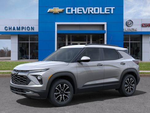 New 2025 Chevrolet TrailBlazer ACTIV w/ Convenience Package FWD image 2