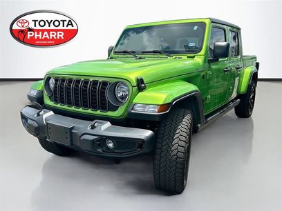 Used 2025 Jeep Gladiator Sport
