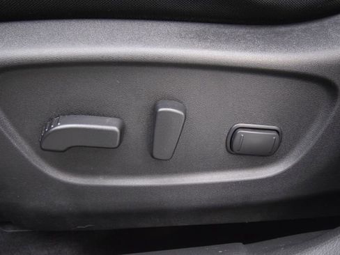 Used 2020 Nissan Rogue SV AWD/4WD image 27