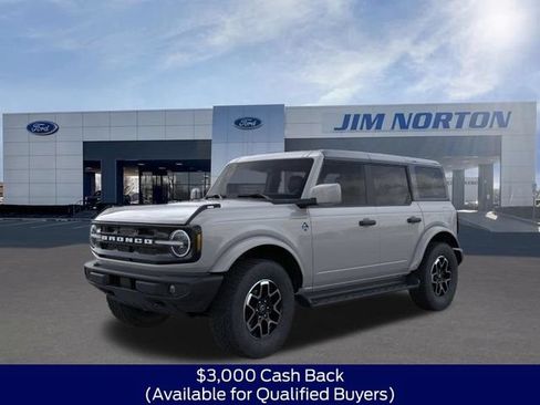 New 2026 Ford Bronco Outer Banks AWD/4WD image 1