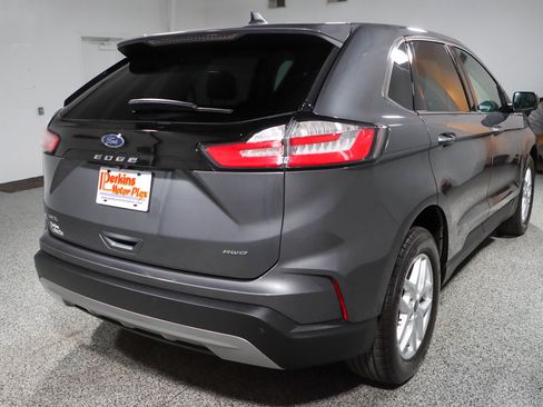 Used 2022 Ford Edge SEL AWD/4WD image 7
