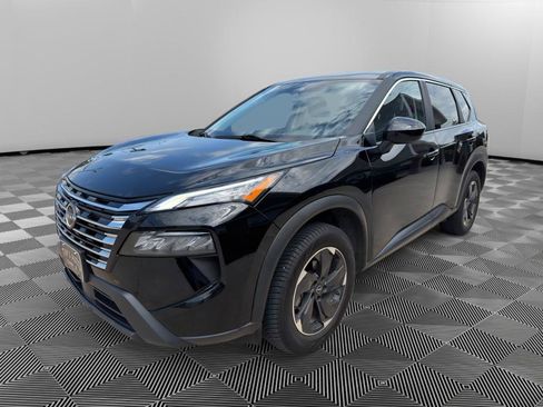 Used 2024 Nissan Rogue SV FWD image 7