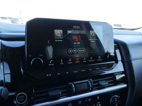 Used 2022 Nissan Pathfinder SL image 28