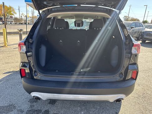Used 2020 Ford Escape S image 28