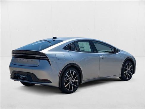 New 2026 Toyota Prius Plug-In Hybrid image 2