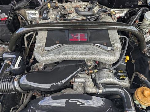 Used 2004 Chevrolet Tracker LT image 21