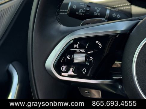 Used 2026 Jaguar F-PACE R-Dynamic S image 23