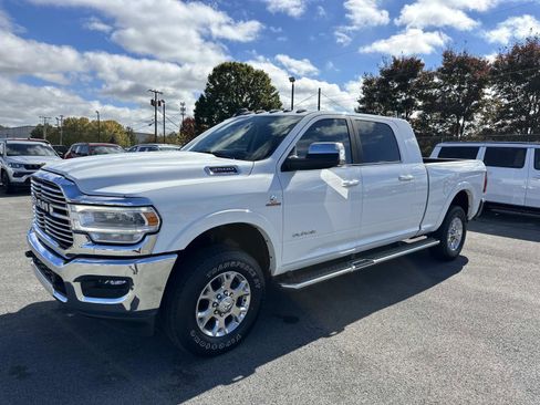 Used 2022 RAM 3500 Laramie image 8