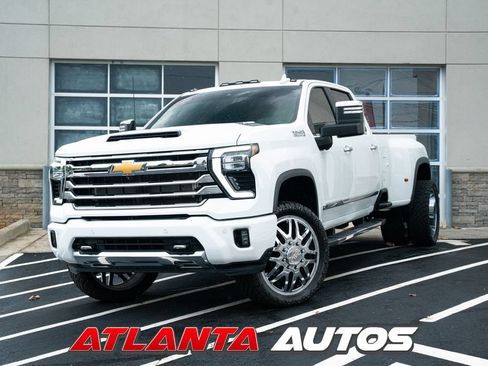 Used 2024 Chevrolet Silverado 3500 High Country AWD/4WD image 1