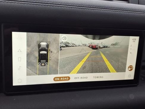 Used 2023 Land Rover Defender 110 X-Dynamic SE image 17