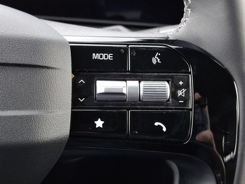 New 2026 Kia Sorento S AWD/4WD image 14