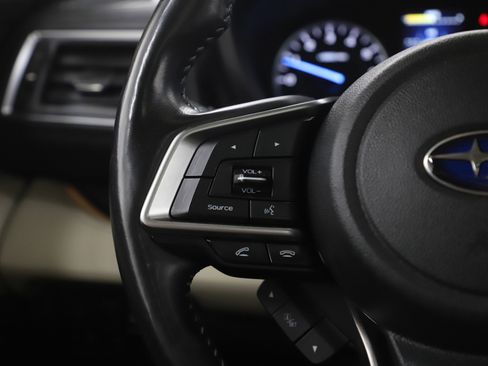 Used 2019 Subaru Ascent Touring w/ Popular Package #3 image 29