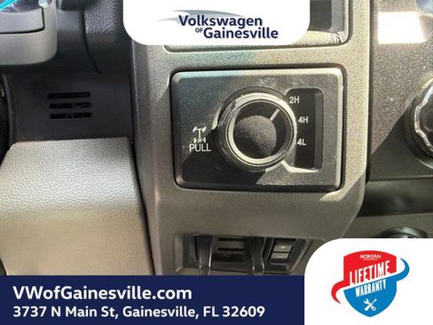 Used 2022 Ford F250 XL w/ Power Equipment Group image 24