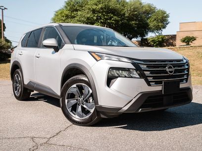 Used 2024 Nissan Rogue SV