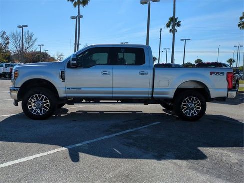 Used 2018 Ford F250 Lariat w/ Chrome Package image 7
