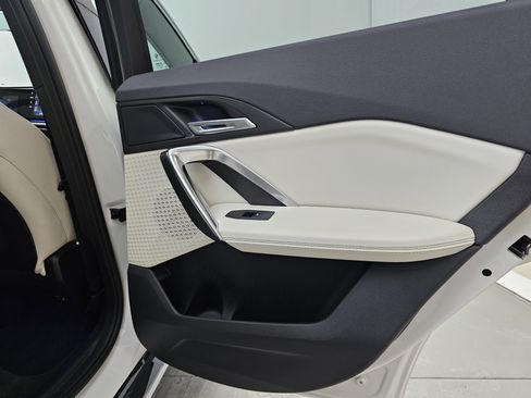 Used 2026 BMW X1 xDrive28i w/ Convenience Package image 31