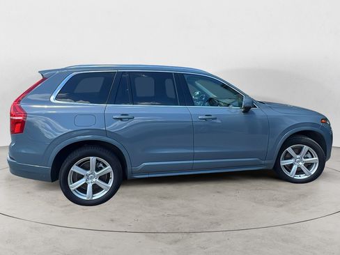 Used 2023 Volvo XC90 B5 Core AWD/4WD image 7