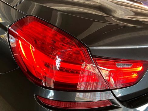 Used 2017 BMW M6 Convertible image 27