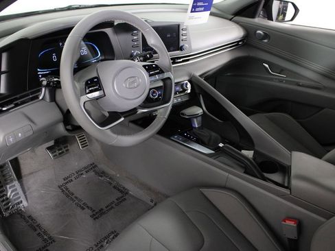 Used 2026 Hyundai Elantra Sport FWD image 19