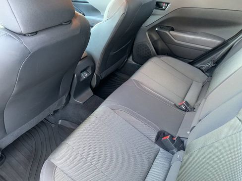Used 2024 Subaru Crosstrek 2.0i Premium AWD/4WD image 14