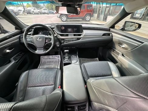 Used 2019 Lexus ES 350 image 7