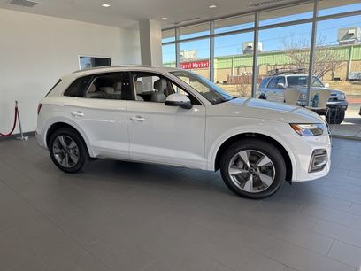 Used 2024 Audi Q5 2.0T Premium w/ Convenience Package