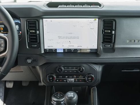 New 2026 Ford Bronco Badlands w/ Sasquatch Package AWD/4WD image 31