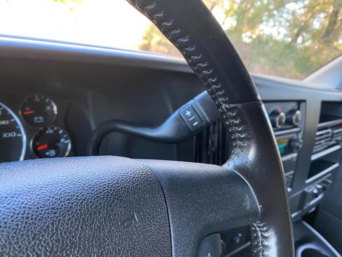 Used 2020 Chevrolet Express 2500 w/ Driver Convenience Package image 21