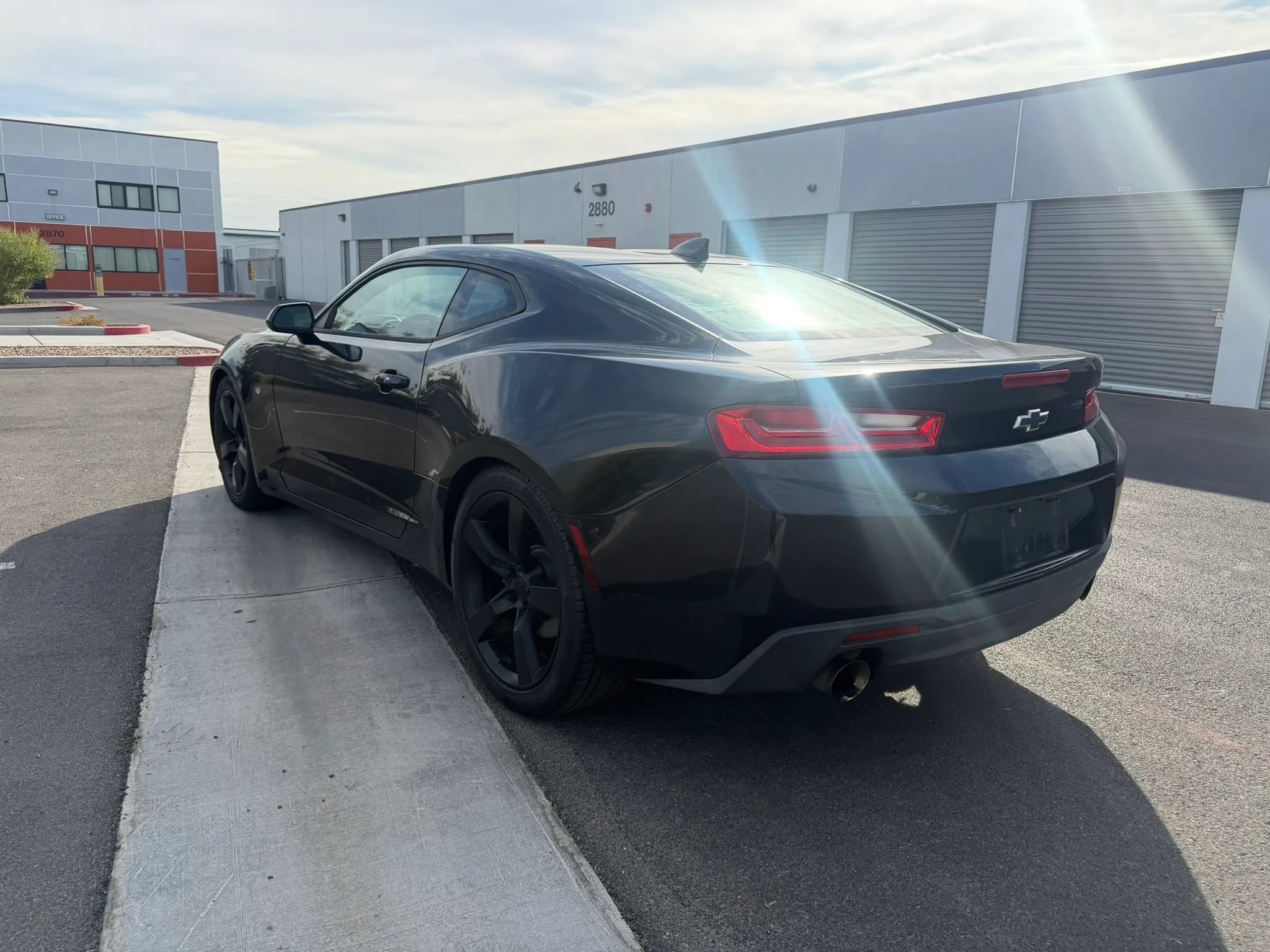 Used 2017 Chevrolet Camaro LT RWD image 3