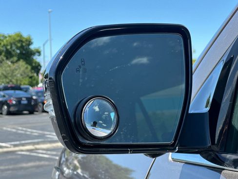 Used 2019 Lincoln Navigator L Reserve image 53