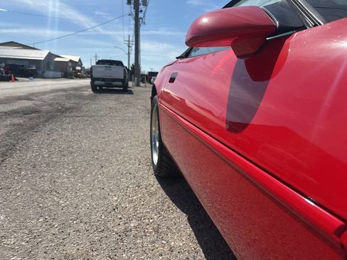 Used 1994 Chevrolet Corvette Convertible image 23