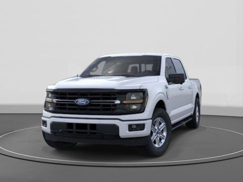 New 2026 Ford F150 XLT w/ Equipment Group 302A MID RWD image 2