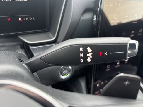 New 2026 GMC Terrain AT4 w/ Convenience Package III image 21