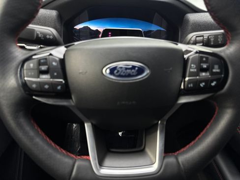 Used 2025 Ford Explorer ST-Line w/ Premium Package AWD/4WD image 62