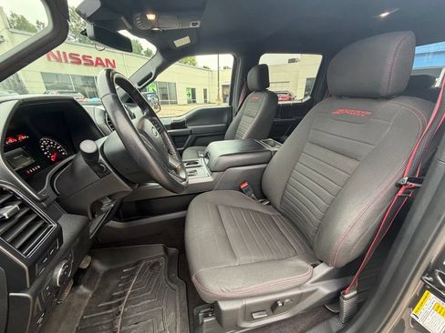 Used 2019 Ford F150 XLT w/ Equipment Group 302A Luxury AWD/4WD image 8