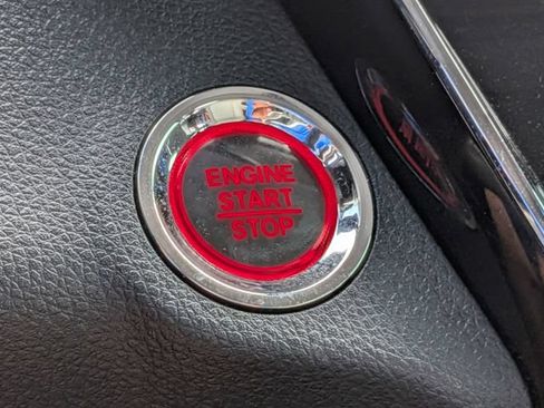 Used 2022 Honda HR-V EX image 32