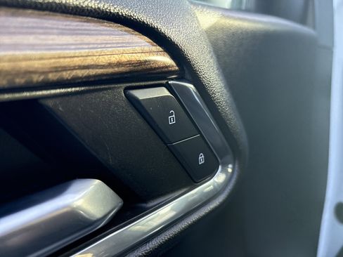 Used 2023 Chevrolet Silverado 1500 LT Trail Boss w/ Protection Package image 19