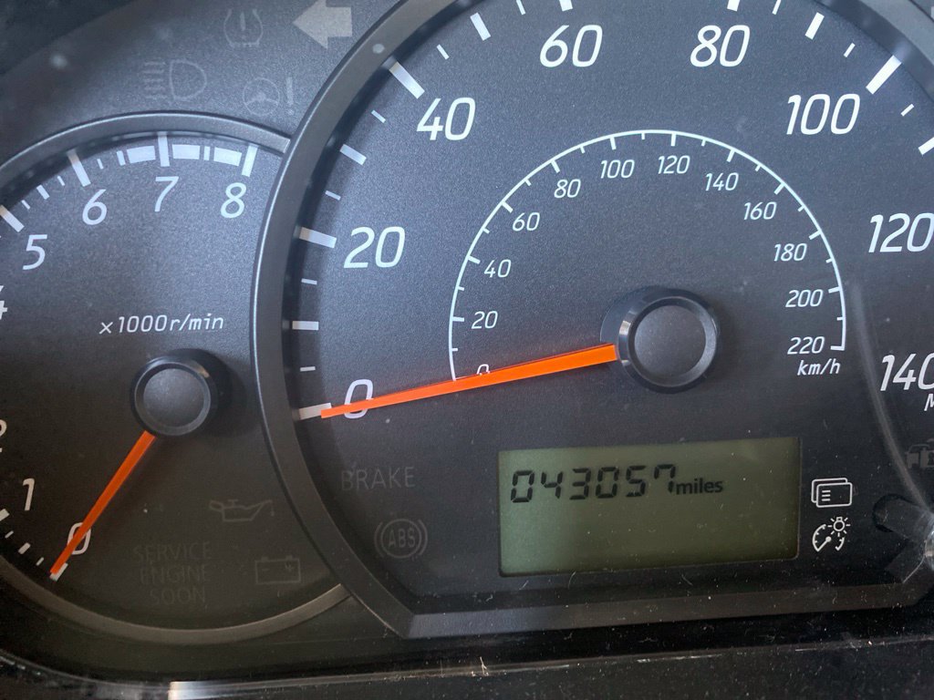 Used 2024 Mitsubishi Mirage ES FWD image 2