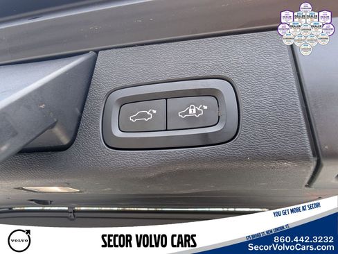 Used 2023 Volvo XC60 B5 Plus w/ Climate Package AWD/4WD image 24