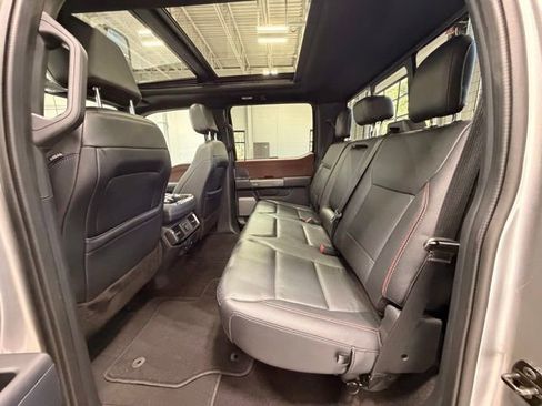 Used 2022 Ford F150 Lariat w/ Equipment Group 502A High AWD/4WD image 19