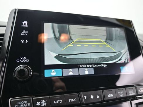 Used 2022 Honda Odyssey EX-L image 18