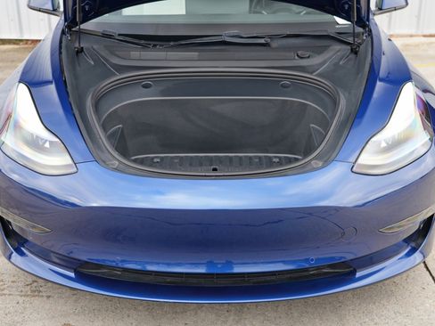 Used 2021 Tesla Model 3 Standard Range Plus image 8