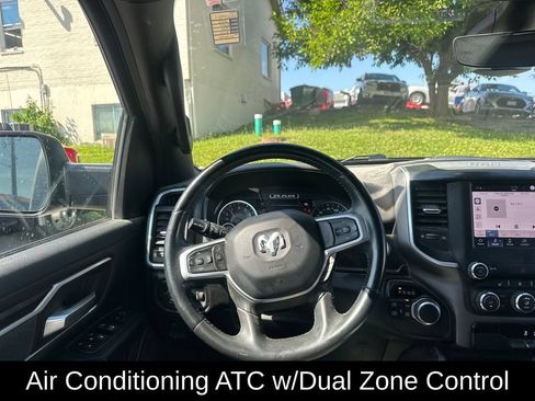 Used 2022 RAM 1500 Big Horn AWD/4WD image 22