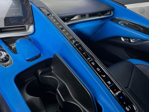 Used 2021 Chevrolet Corvette Stingray Premium Conv w/ Battery Protection Package RWD image 22