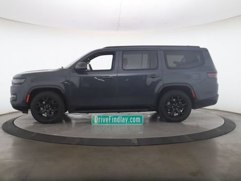 Used 2024 Jeep Wagoneer Series II AWD/4WD image 9